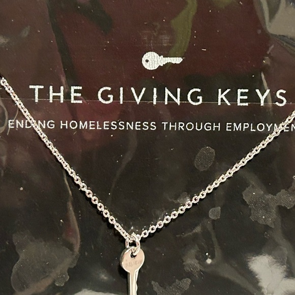🔑💫 The Giving Keys Mini “Believe” Necklace – Adjustable 16"-18" 💫🔑 - Picture 9 of 10